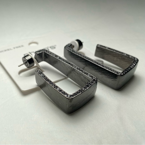 NEW Chico’s Hematite Tone Pavé Rectangle Hoops Statement Earrings Everyday Wear - Picture 5 of 9